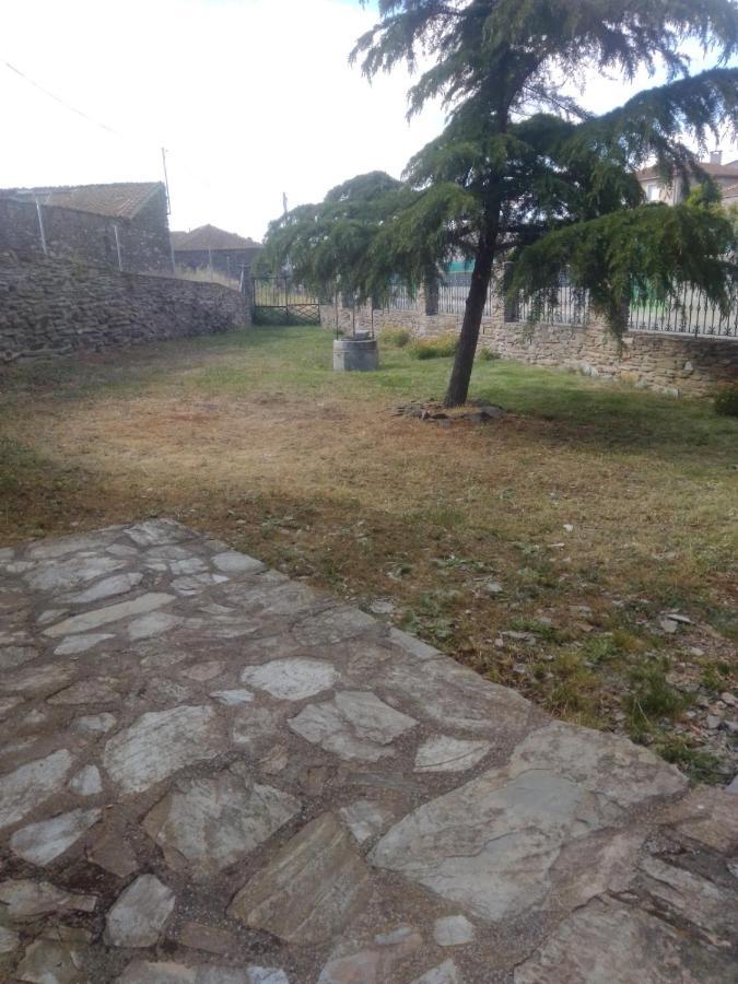 Casa Rural El Arroyo Miguelanez Bagian luar foto