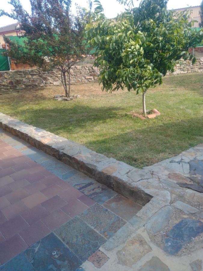 Casa Rural El Arroyo Miguelanez Bagian luar foto