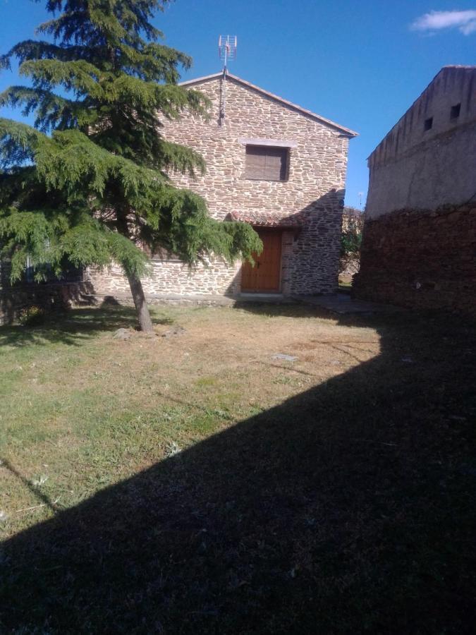 Casa Rural El Arroyo Miguelanez Bagian luar foto